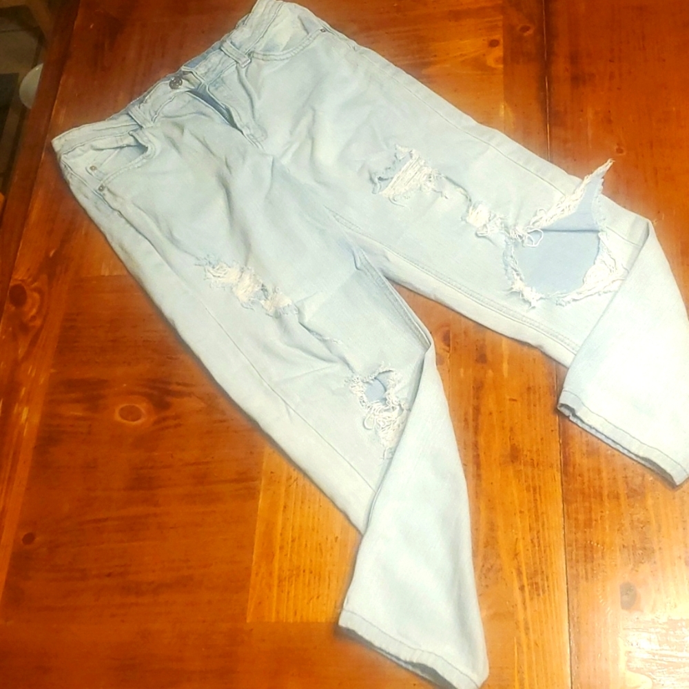 Wild Fable high rise mom jean size 6